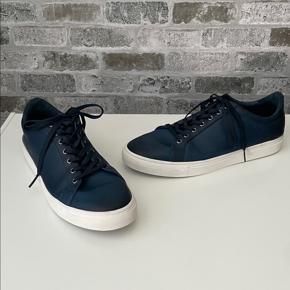 THURSDAY Boot Co. Premier Low Top Shoes Men’s size 12 Sneakers Blue Leather - Picture 1 of 11